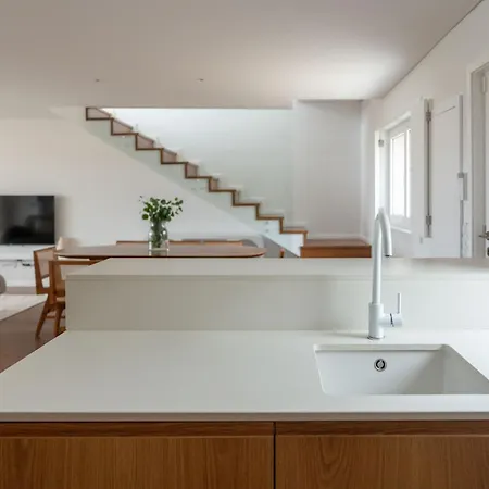 3 Olives House - By 3 Marias