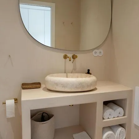 فيلة 3 Olives House - By 3 Marias *