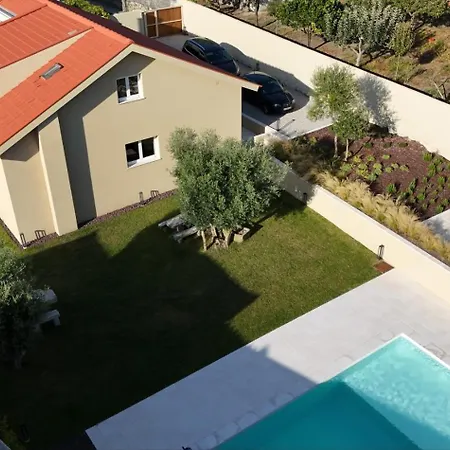 3 Olives House - By 3 Marias Santana (Minho)
