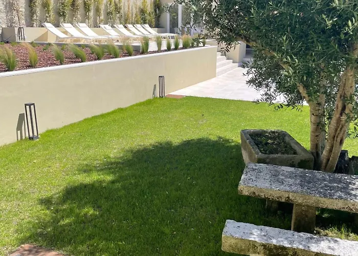 3 Olives House - By 3 Marias *